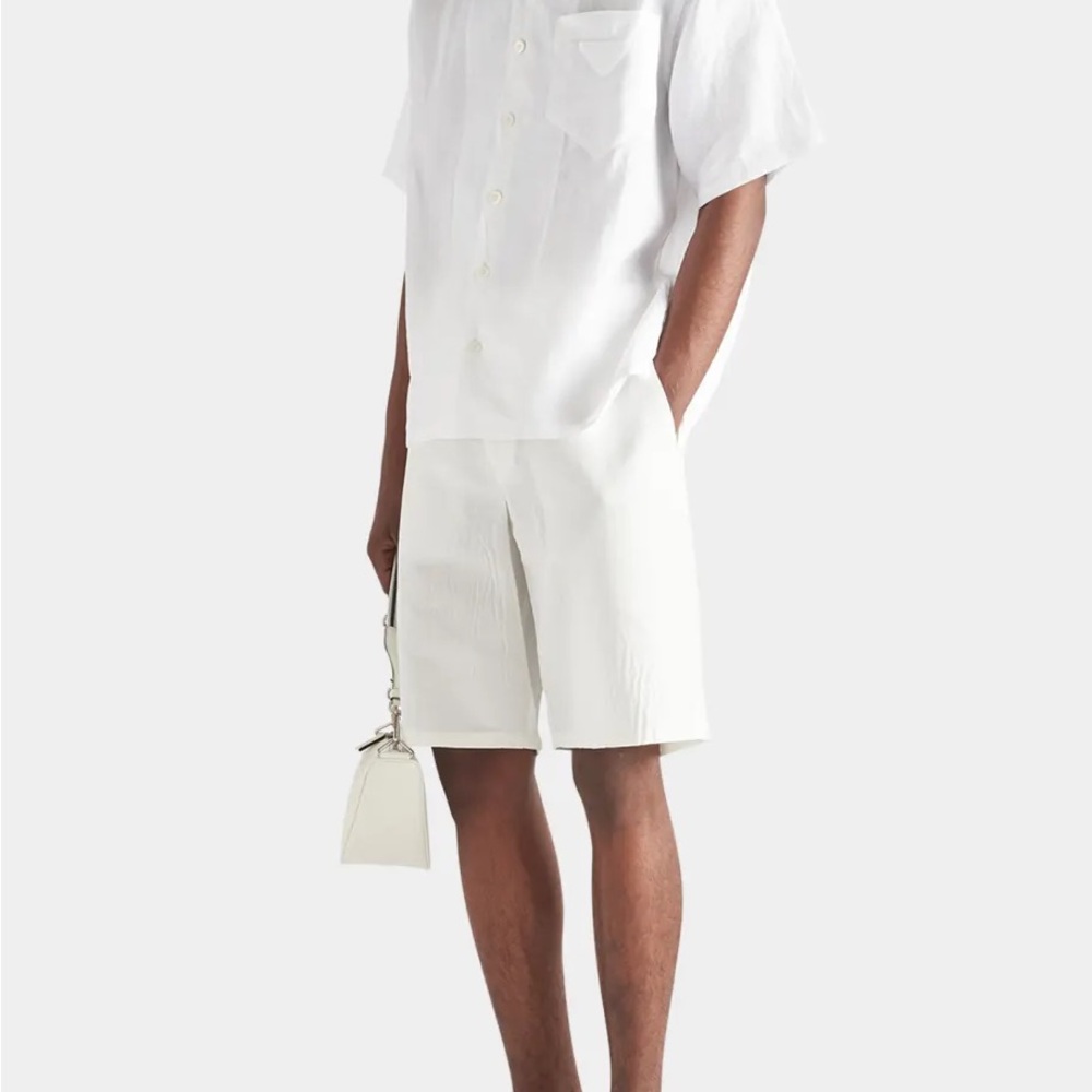 prada men linen bermuda elasticized waistband shorts